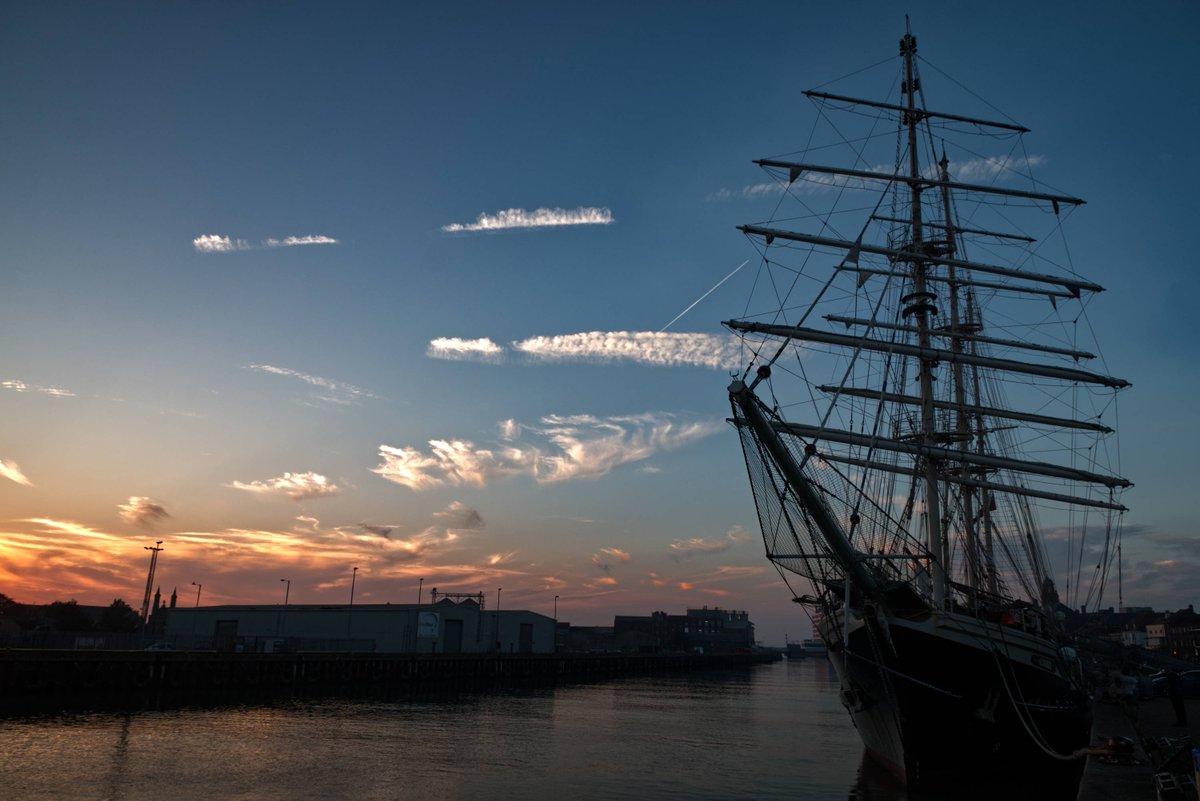 Wishing all those aboard SV Tenacious a safe passage from Great Yarmouth tonight (tide willing). I look forward to catching up with you again soon. <a href="/JubileeSailing/">Jubilee Sailing Trust</a> <a href="/SVTenacious/">JST Tenacious</a> #TallShips #SVTenacious #GreatYarmouth