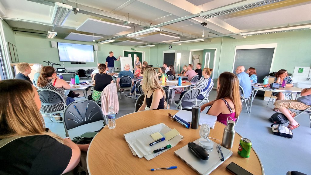 A fantastic two-day best practice meeting, with my Future Regulation team joining @NatResWales regulatory and policy colleagues to discuss current work and future opportunities. So much enthusiasm and passion to act as catalysts for change.

#TeamNRW #Wales