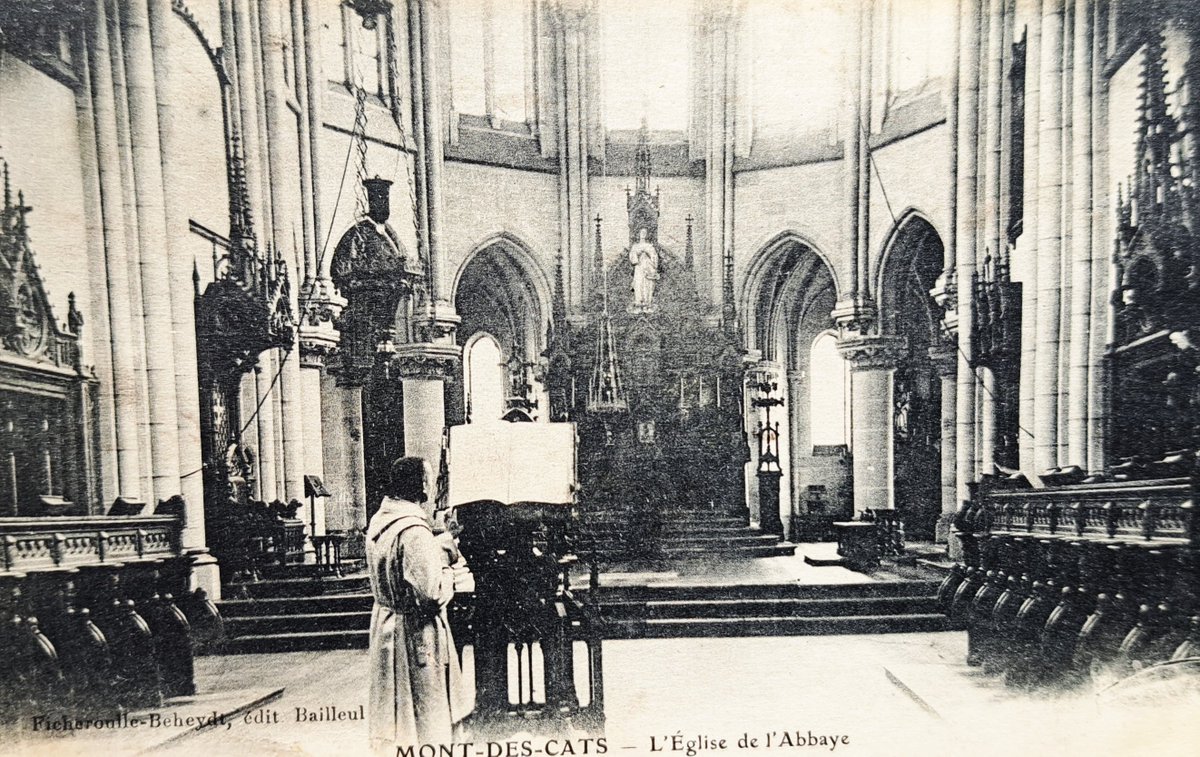 FoxTerriblis50's tweet photo. Two more old postcards, postmarked 1916, of L'Abbaye Sainte Marie du Mont des Cats #France. The later one shows the interior of the Abbey Church when I was last there. There have been some changes to the stalls since. #France #MontdesCats #Godeswaervelde #FrenchFlanders https://t.co/wGqhHVyUTr