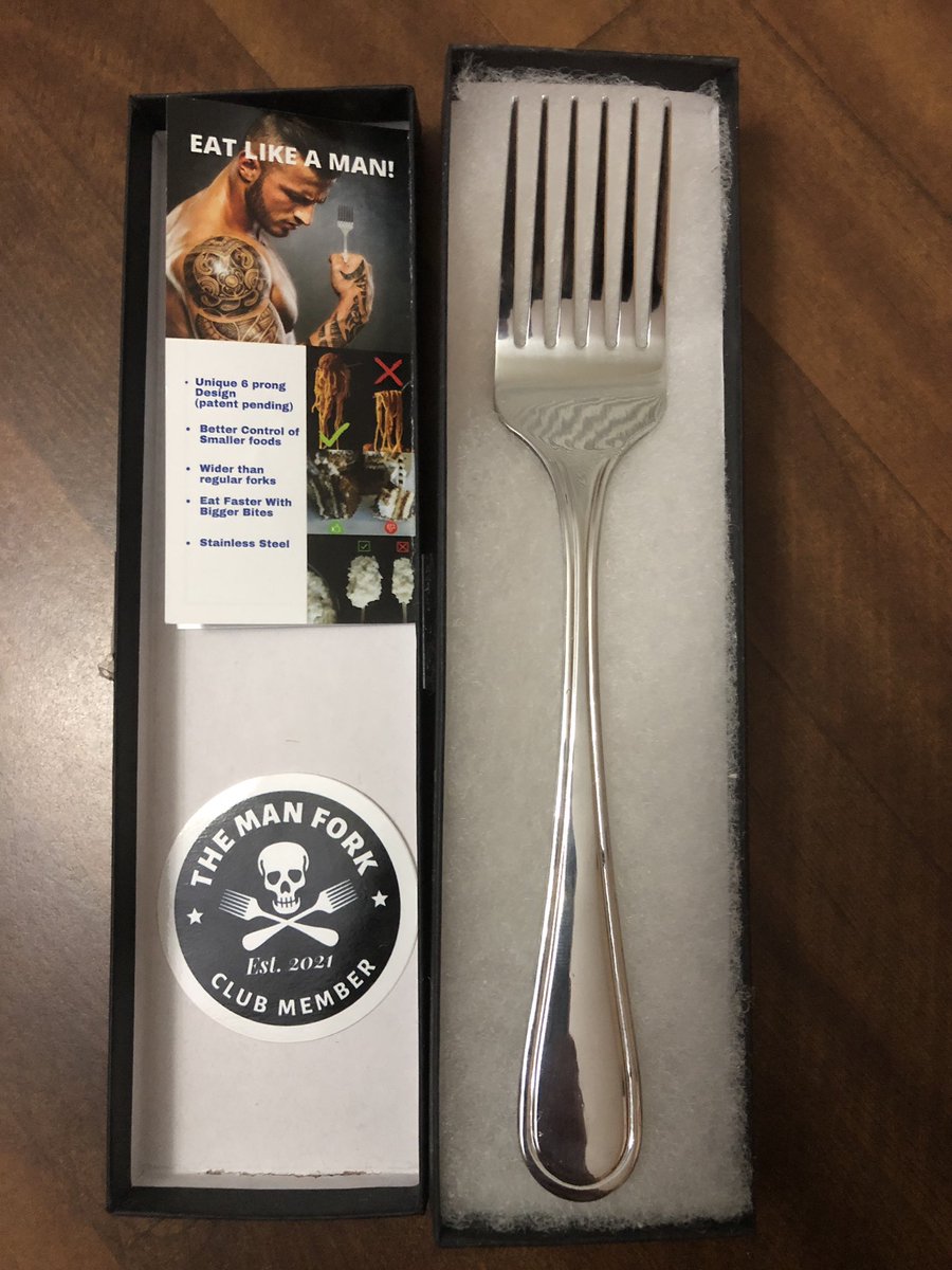 DeadRyan_Gaming's tweet photo. Think I won’t be eating with this monster? Damn right I will
#sork #bigfork #gaggift https://t.co/h6vc7w2XRl