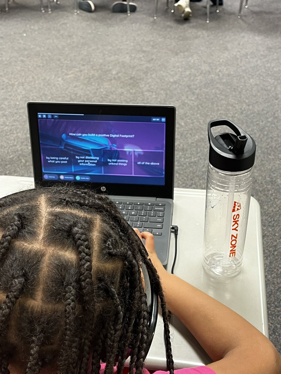 Derek Albright tweet media