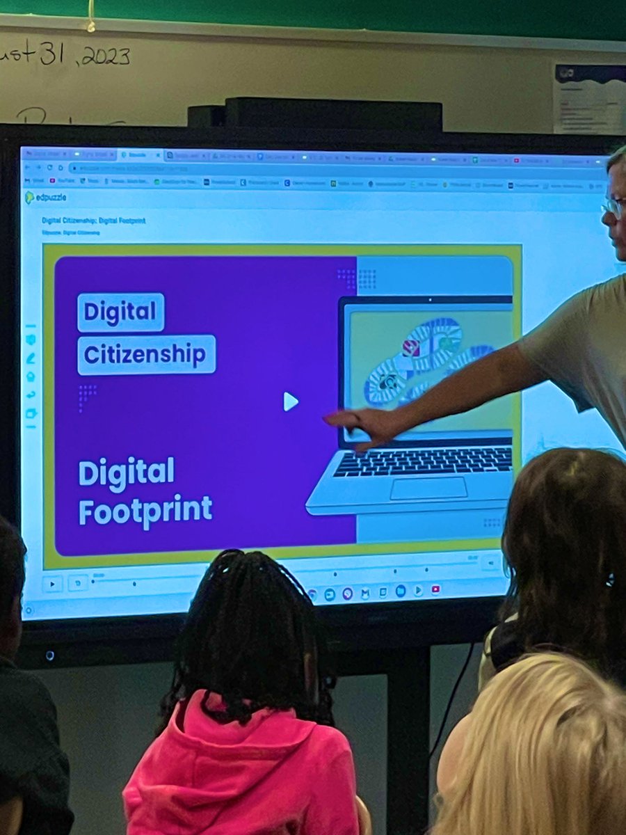 Derek Albright tweet media