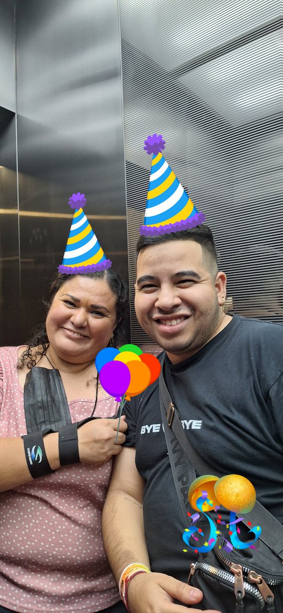 normah0902's tweet photo. @johanacosta_ Muchas felicidades Johan! Yo también cumplo en este mes.. cumplí el sábado 2! Espero la hayas pasado super bonito!🎉🥳🎈🎂

@normaheidi https://t.co/Qenqaqee8k
