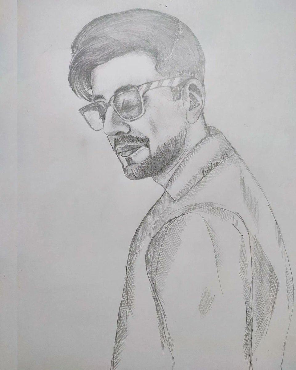 ChowdhuriBaul's tweet photo. Happy Birthday KV
9 days to go @karanvirsharma9 Birthday
#birthdaycountdown
#karanVirSharma
#ShauryaSabharwal
#nil
#ronni
#haider
#KingOfRomace
#kingofexpressions
#kingofhearts
#oneinmillion
#expresiveeyes
#pencildrawing
Original pic from @karanvirsharma 's IG post https://t.co/2eyjdI6roT