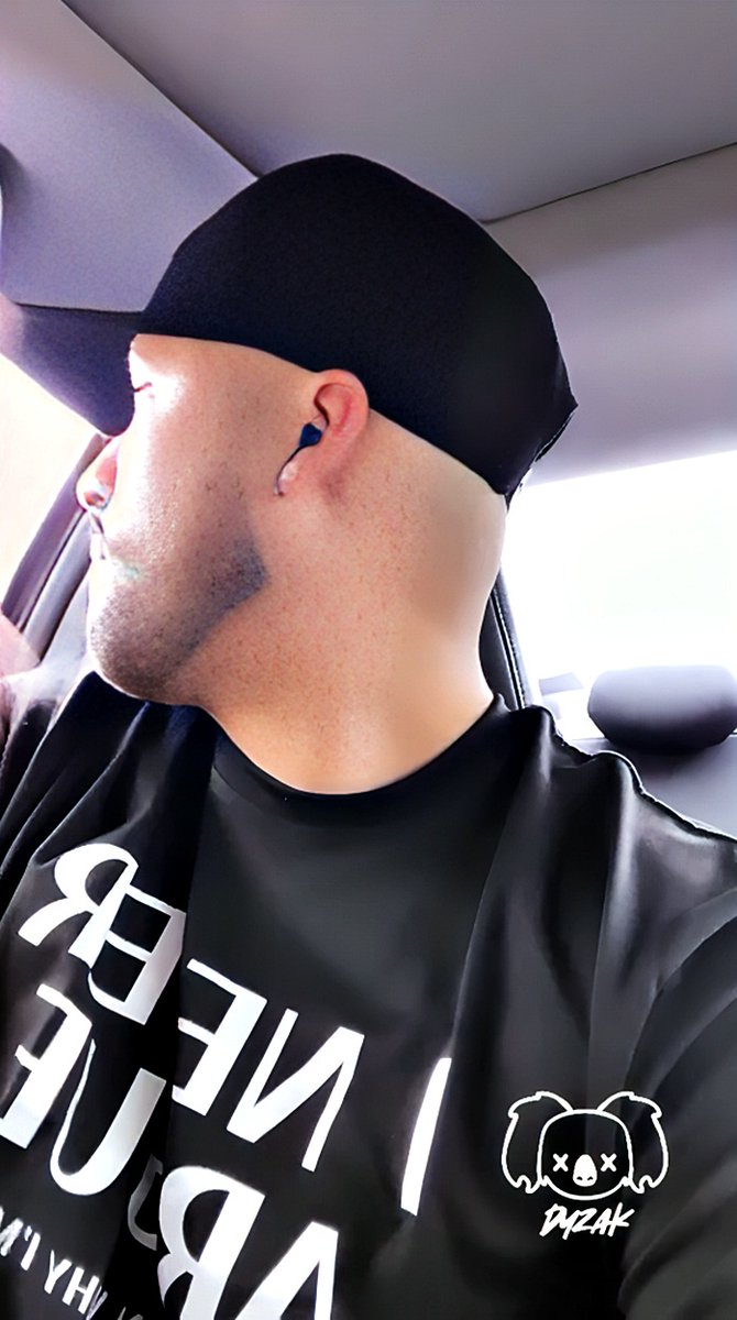 KoalasDeDyzak's tweet photo. #dyzak #dyzakmusic #flashbang #dyzakfansmexico #dyzakfans #dyzakflashbang #flowkoala https://t.co/NFvBqemof8