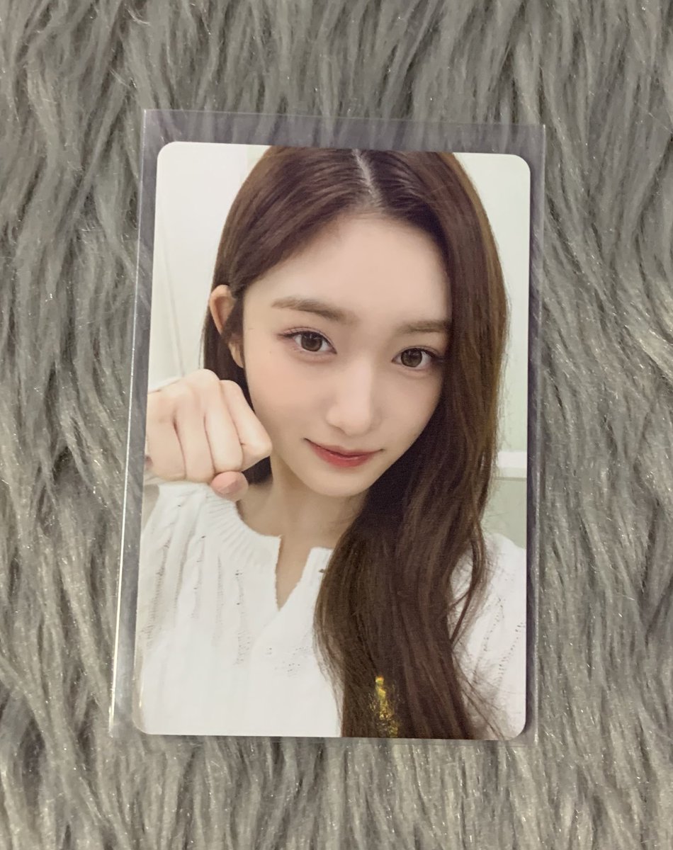 sammyscart's tweet photo. wts lfb ph #sammyscartsells

9.9 SALE

IVE DIVE 2ND GEN FANKIT LEESEO PC

𓏔 onhand &amp; ready to ship  
𓏔 219 php only
𓏔 payo only
𓏔with pf &amp; sf (can do sdd, direct j&amp;t, flash &amp; ggx, sco)

💌: reply/dm "mine” 

pls help rt

t. ive dive yujin wonyoung gaeul leeseo rei liz https://t.co/dcgZH6Uw4T