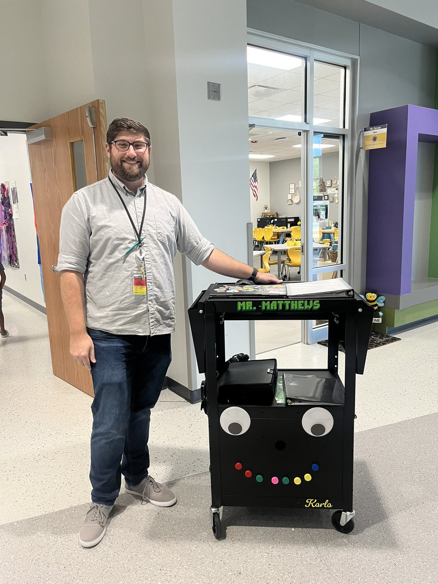 Tara Yunker tweet media