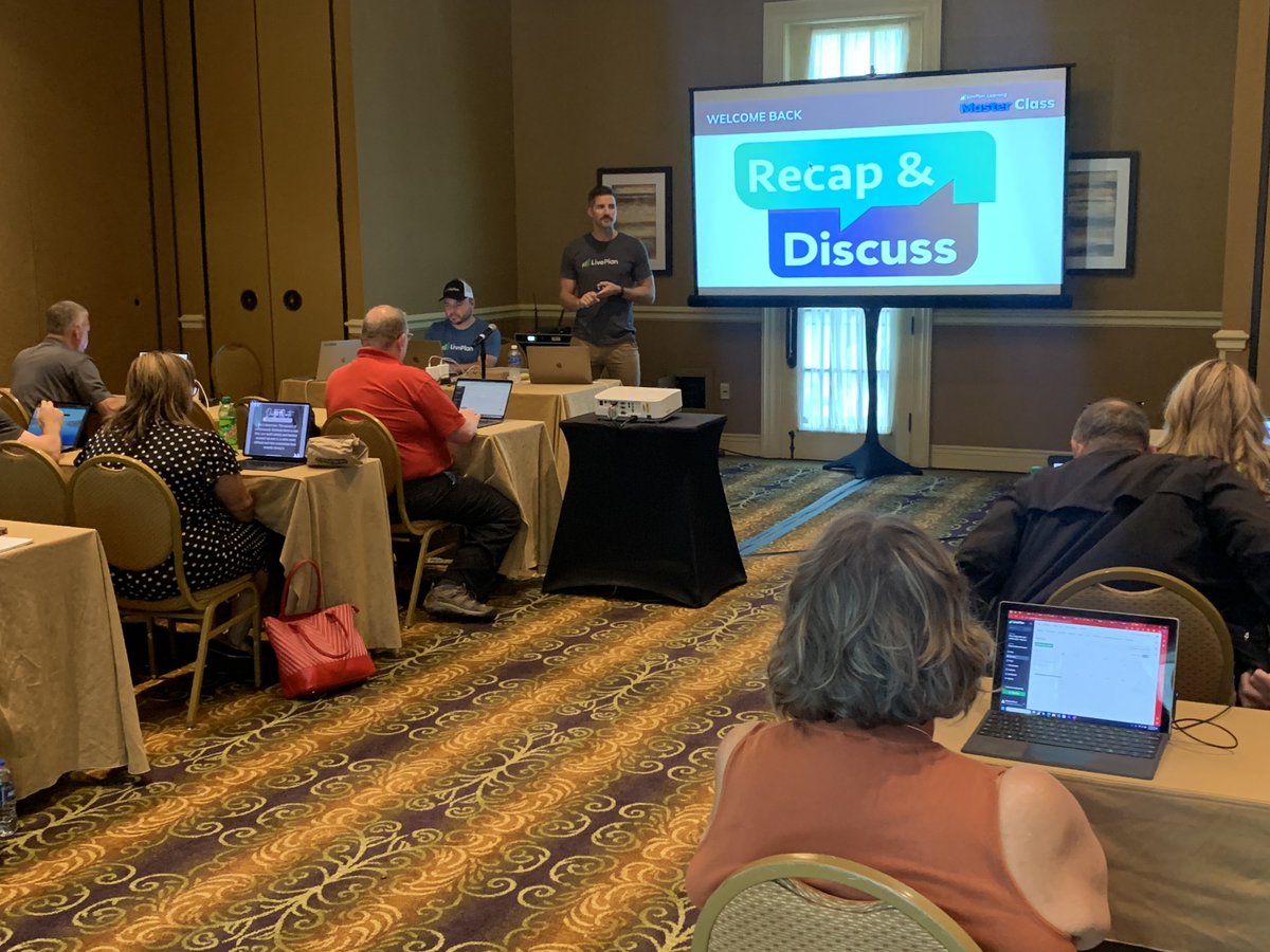 The LivePlan team had an amazing week at ASBDC in Nashville! We were thrilled to connect with so many engaged SBDC advisors and support their work helping entrepreneurs.

#ASBDC2023 #BusinessAdvisor #BusinessGrowth #SBDC