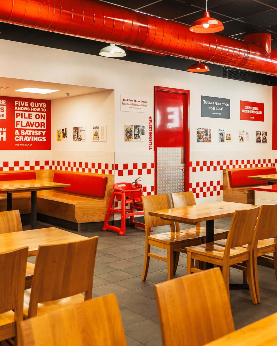 first time trying out five guys / central, hk

📷 a7iii with tamron 28-75