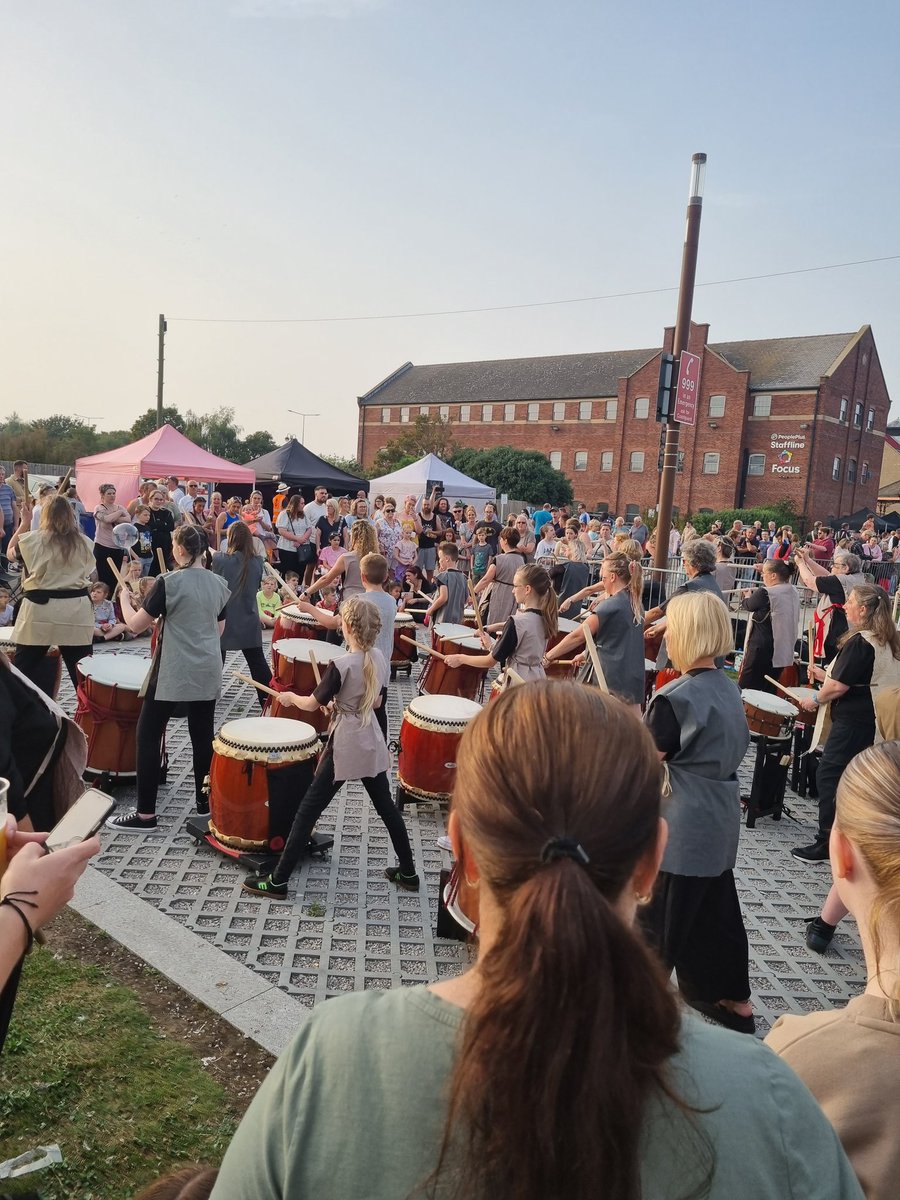 There's another chance to see the <a href="/HumberTaiko/">Humber Taiko</a> drummers at 7.45pm 

#grimfalfest #grimsby #Vikings