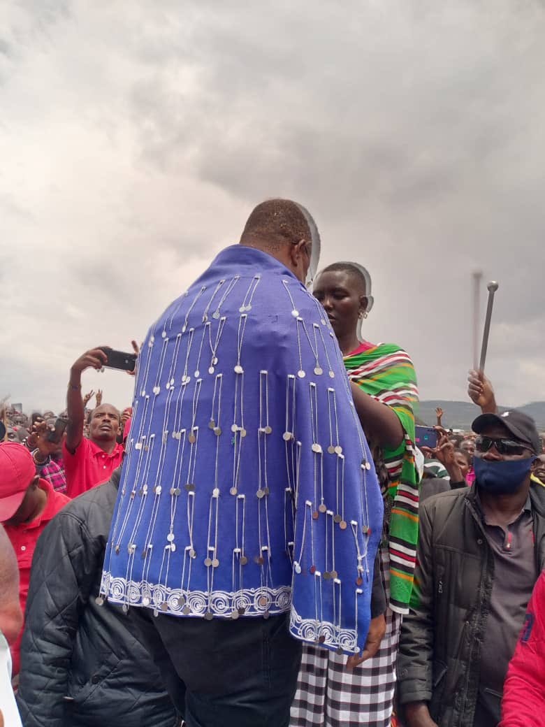 MariaSTsehai's tweet photo. Kiboko ya madhulmat na waovu 👊🏽 
Laigwanan Tundu Ole Lissu ✊🏽
#Ngorongoro https://t.co/3aVIzaf4BN