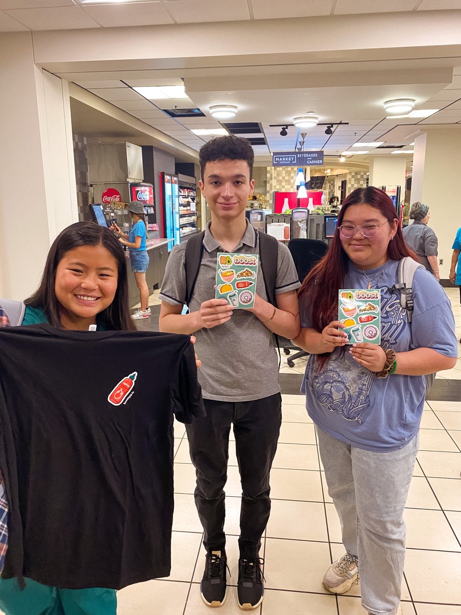 MFoodCo1's tweet photo. Welcome back to campus, Gophers!〽️Boost is a mobile ordering app that allows you to order from your favorite campus locations like Panda Express ahead of time to avoid the wait.

Find us around campus the next few weeks to learn more about Boost!

#BoostOrdering #umn #skiumah https://t.co/PhU4rlWHB3