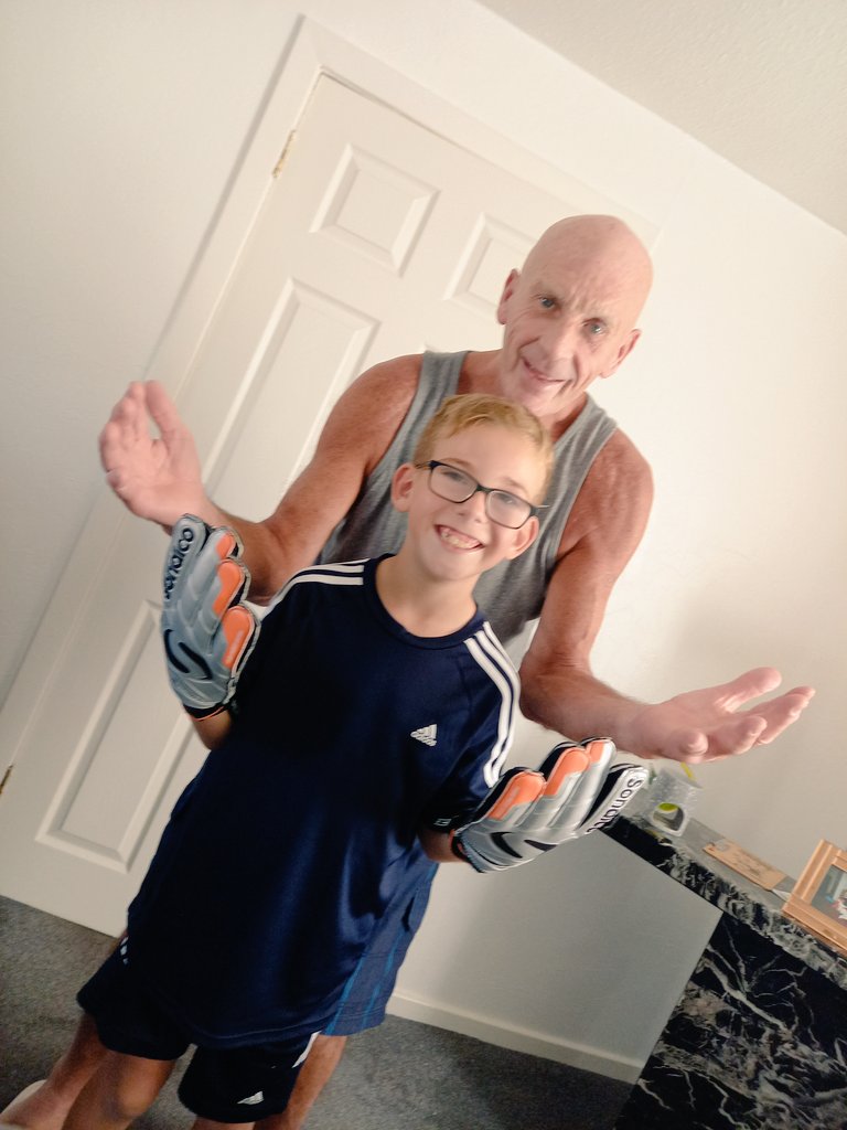 lyndamartin83's tweet photo. Proud as punch when his Grumpa found a pair of his old goalie gloves for him 🧤 https://t.co/cnJ9YhOFUE