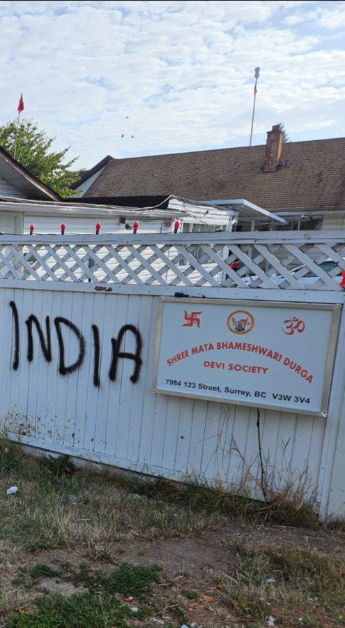 Yet another #HinduTemple vandalized in Canada. #Khalistani extremists targeted Shree Mata Bhameshwari Durga Society Mandir in Surrey, British Columbia.  If this is 'politics or free speech' why are the #SacredSpaces of one minority faith only being attacked and desecrated