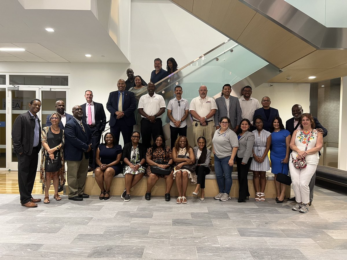 Hofstra IdeaHub tweet media