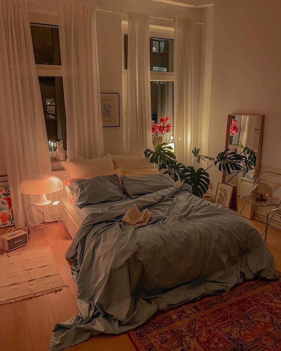 prettiestavenue's tweet photo. cozy bed https://t.co/7aEaOlZgsV