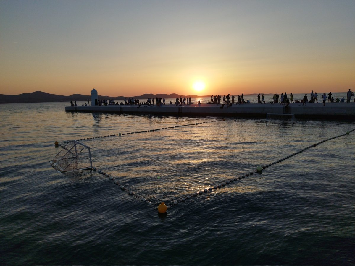 Zadar Sunset
#croatia #sunset #sea #adriaticsea #jadranskomore