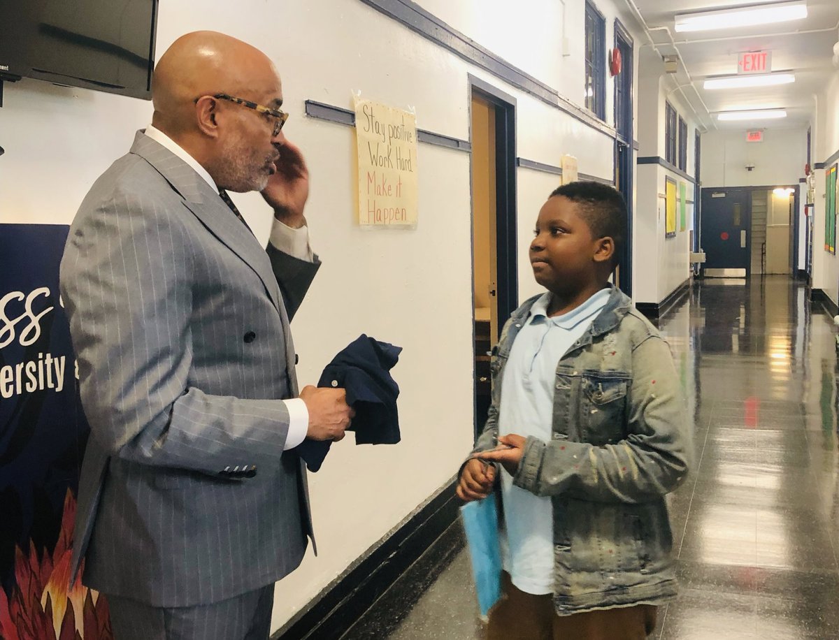 D23Rising's tweet photo. I met this young man during the summer and he expressed his desire to learn how to ride a skateboard. Today I surprised him with a new skateboard and all of the safety features needed to enjoy this new experience! #d23rising #ps155 @KirklandKhalek @MickishaM https://t.co/khk2TH635A