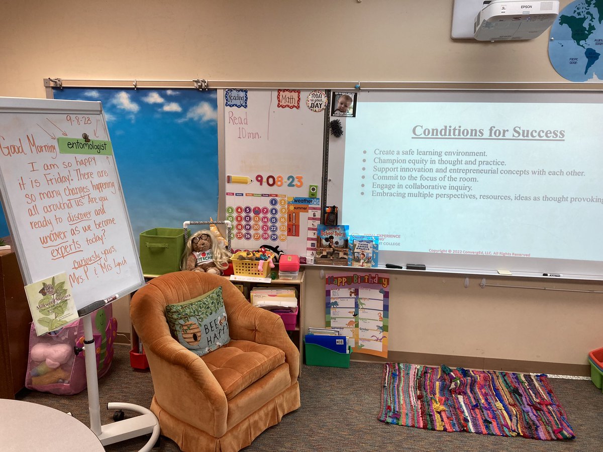 rhoste76's tweet image. Ss in Mrs. Peterson’s class, along with Mrs. Lynch, we’re noticing and wondering all about caterpillars in an amazing seminar. Can’t wait to hear all about what they uncover! #wilsonsd @ChrisTrickett24 @stoudt_stacey #TExpL