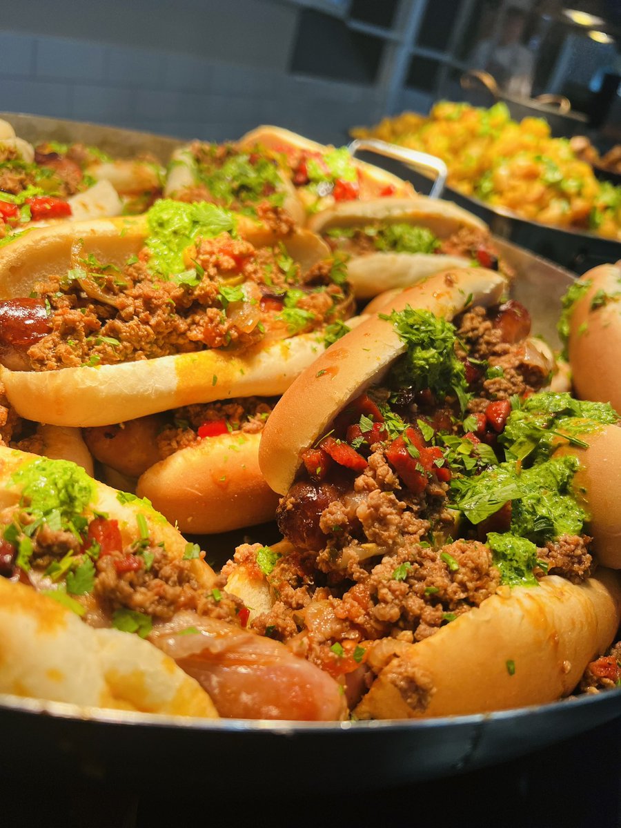 JPHolroyd's tweet image. We are balling! @SpedeNews dining and 6th form cafe! Great work in a very busy busy week, well done all!! Thank you 😊 @HolroydHowe @DamianBlake4 @chefbenji64 @pammybabe68 @ChefSi71 @Josephmbryan @DanielCollier84