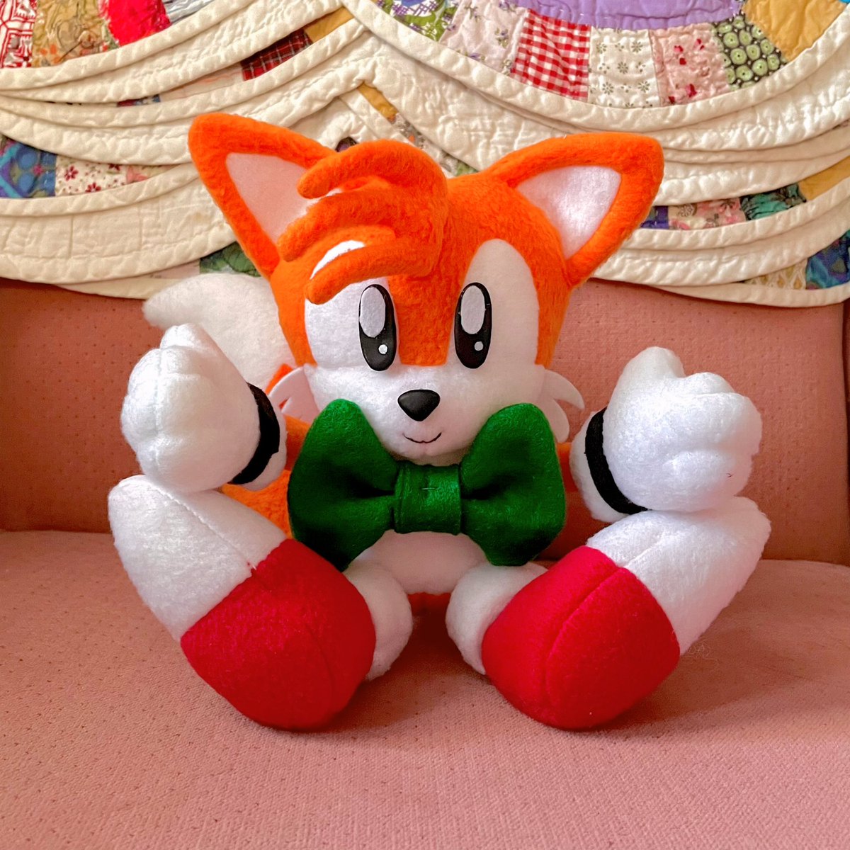 seaminglygood's tweet photo. I finished my custom Tails plush! https://t.co/Ai4ooD9LxD