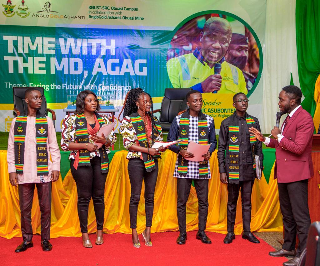 The culmination of the Martin-Fosu led Administration was marked by a Swearing in and Hand over ceremony. 

It was a sequel of the Time With The MD, witnessed by our distinguished guests from AGAG.

Congratulations to the new executives, this is where we draw the curtains closed.