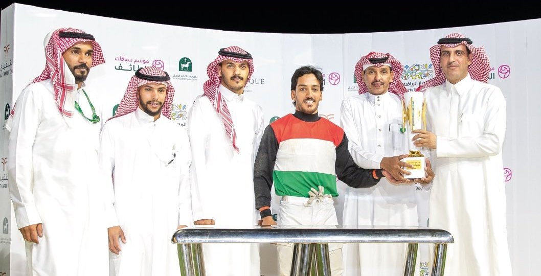 البادوك | IPADDOX tweet media