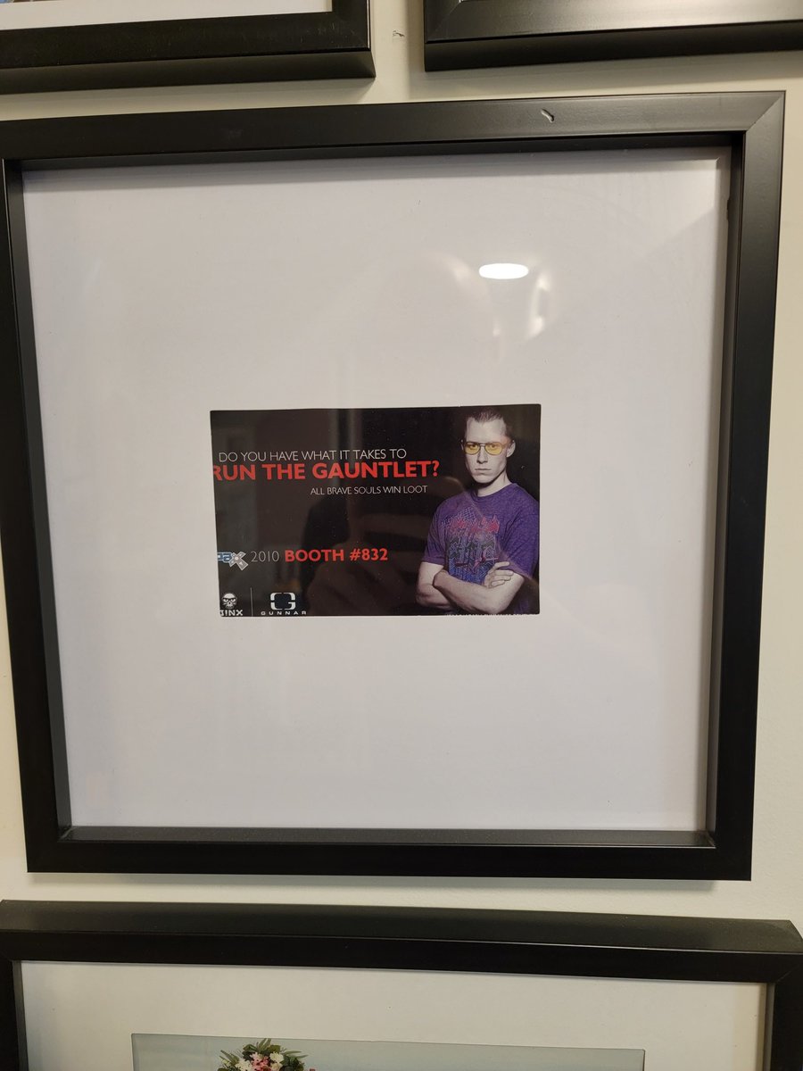 AzaelOfficial's tweet photo. My parents have photos of me from WoW tournaments &amp; some random ads I was in and stuff framed on the walls 🥹

Super lucky to have such supportive parents 😭 https://t.co/92VsZcZo46