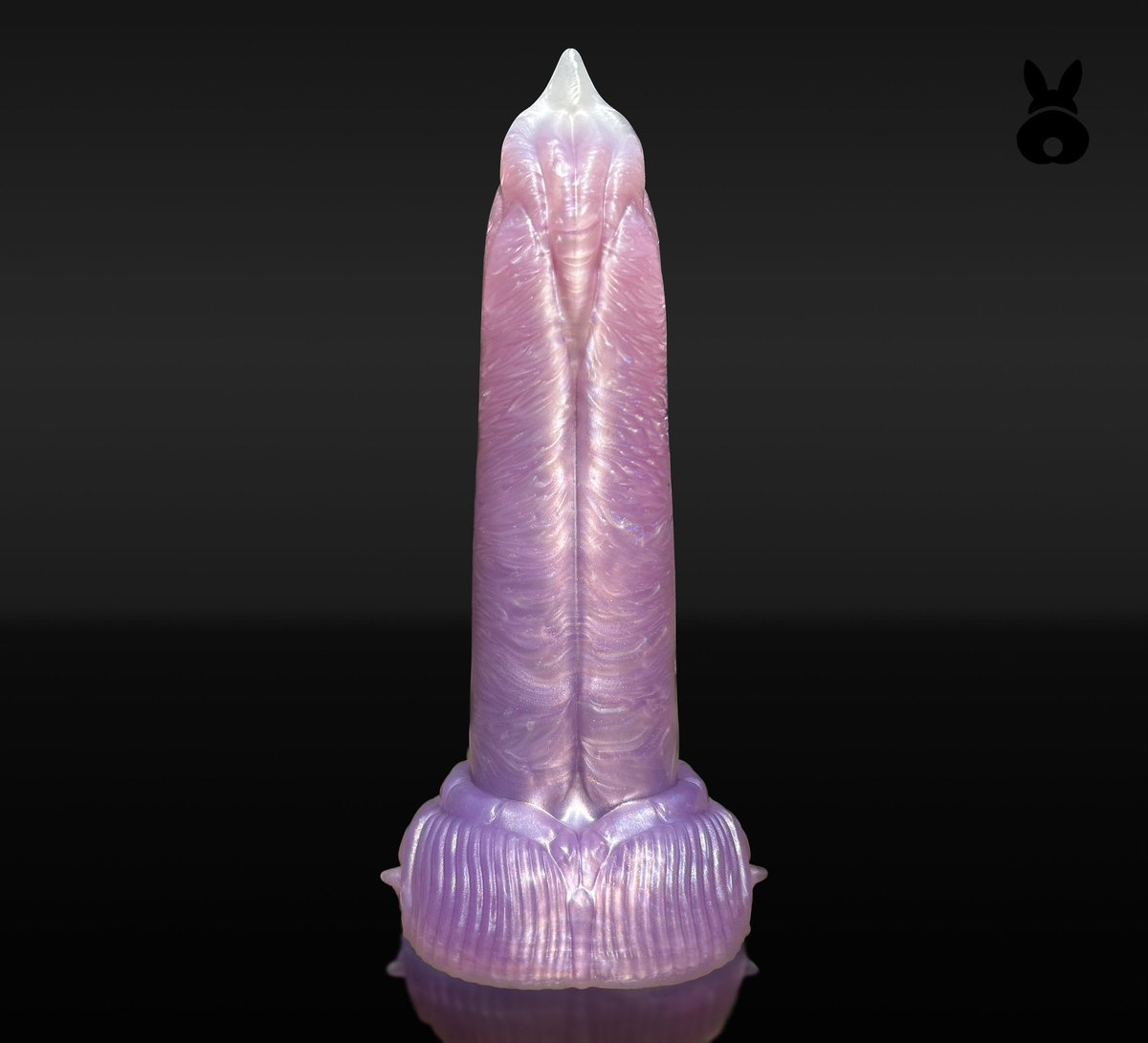 FatRabbitToys's tweet photo. 💜 Toy Giveaway! 💜 Like and Retweet this for a chance to win a free toy! Winner picks model and pour colors! 🐰 Contest ends September 11th https://t.co/5eU3IvsVmY