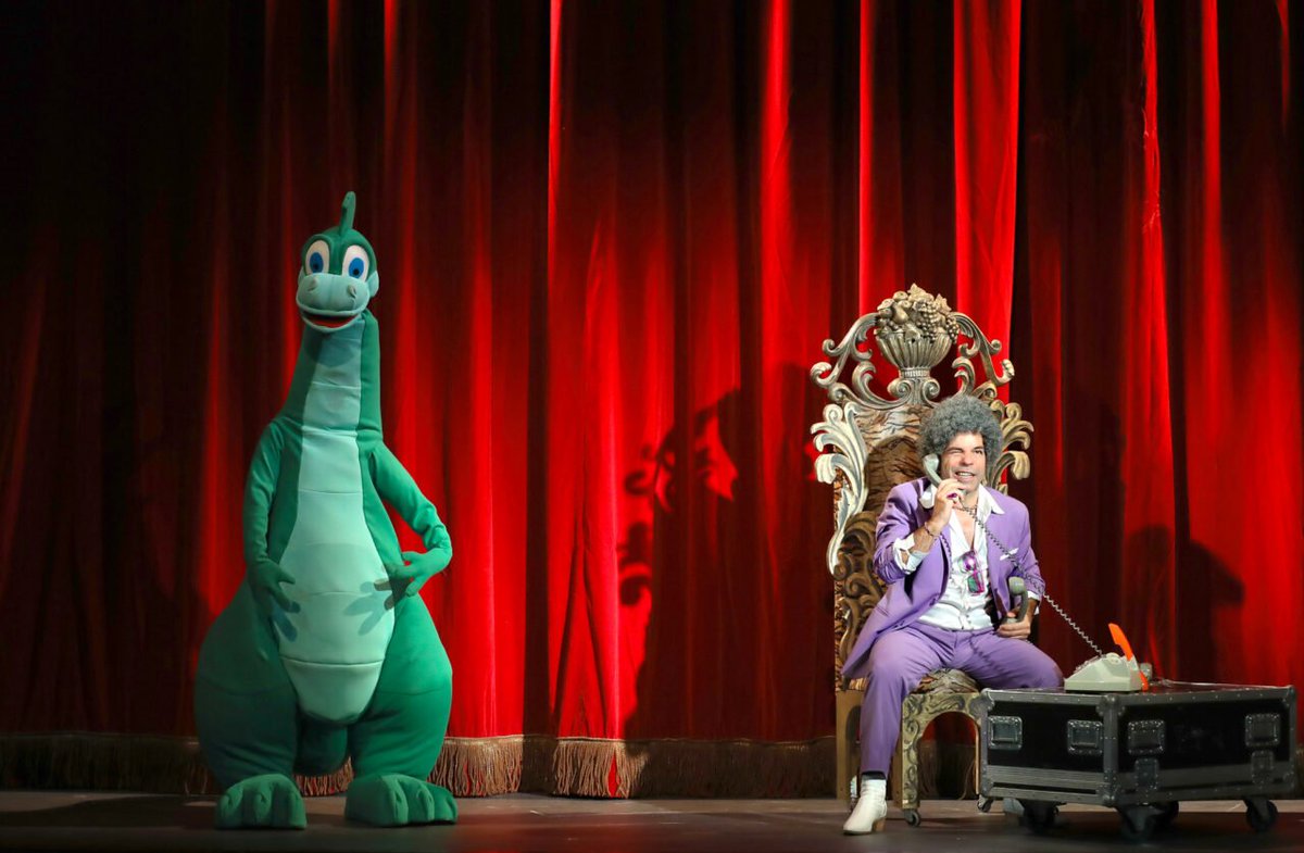 ElBlondo tweet media