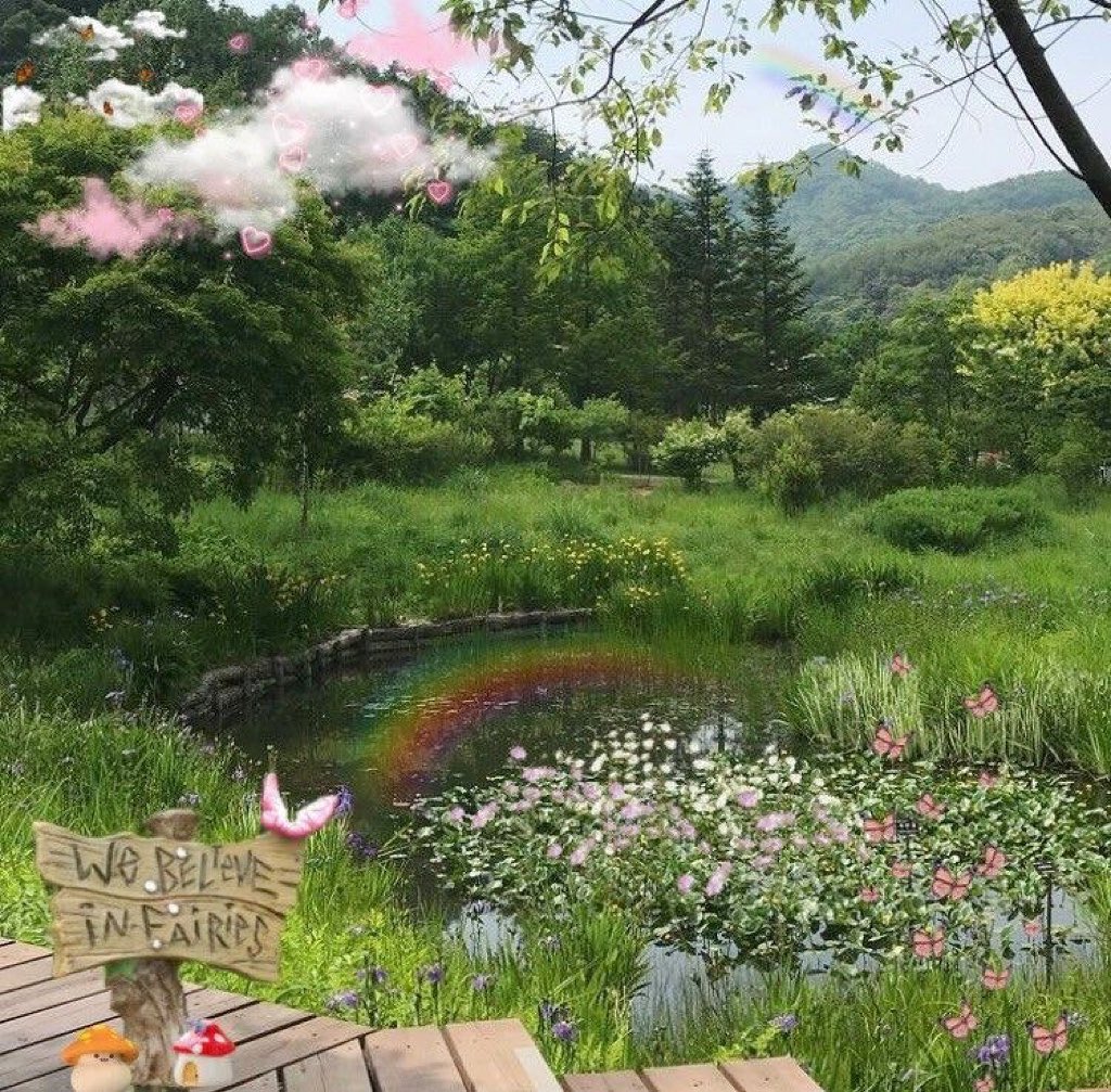 heartipink's tweet photo. mentally i live here https://t.co/Qk5nh79WIv