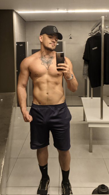 🥵🥵🥵 https://t.co/6boZOQ222Q<a href="/tag/tbt"class="tags"><span>#tbt</span></a>