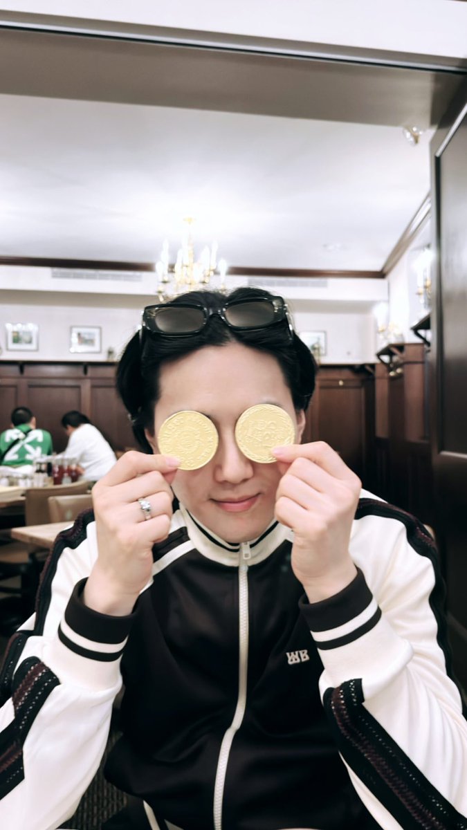 knockknock0408's tweet photo. SUHO ins
@weareoneEXO https://t.co/80zbL28ZZT