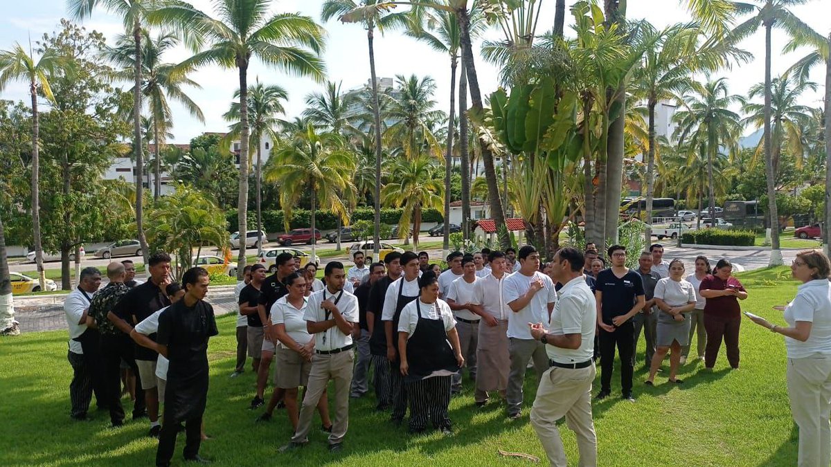 Enrique Alfaro tweet media