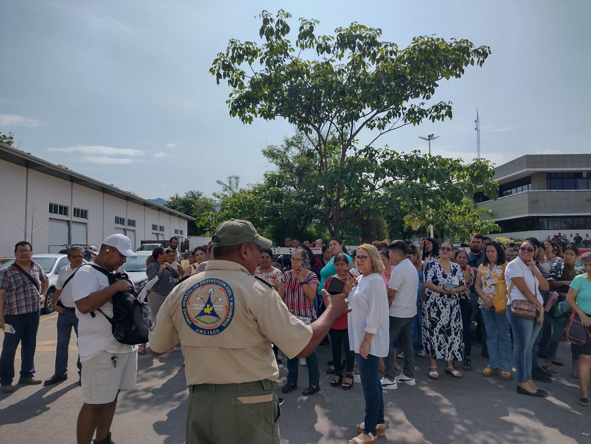 Enrique Alfaro tweet media