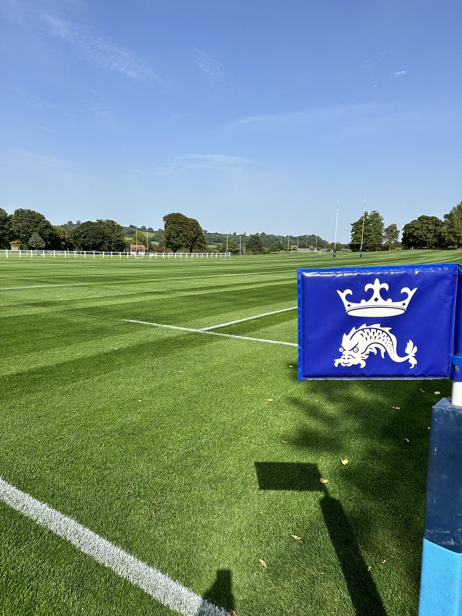 ksbgrounds's tweet photo. Tough week for the team in the heat. As usual Marcus, James, Sam and James have worked their magic. First block of fixtures tomorrow. @KingsBruton @ksbrugby @KSBSportDept #ChristmasTerm #MatchDay #TopTeam #GoodLuckKSB https://t.co/MnT6nqc3i7