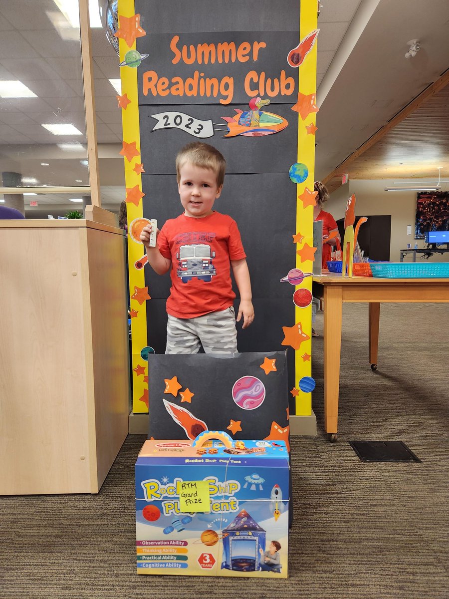 CONGRATULATIONS to Conrad for winning the Read to Me grand prize in the North Kamloops Library's Summer Reading Club! 🤩🎉We are so proud of your commitment to reading all summer long, Conrad! 🙌 

#feelgoodfriday #summerreading #readinglove #BCSRC #tnrl #tnrlibrary