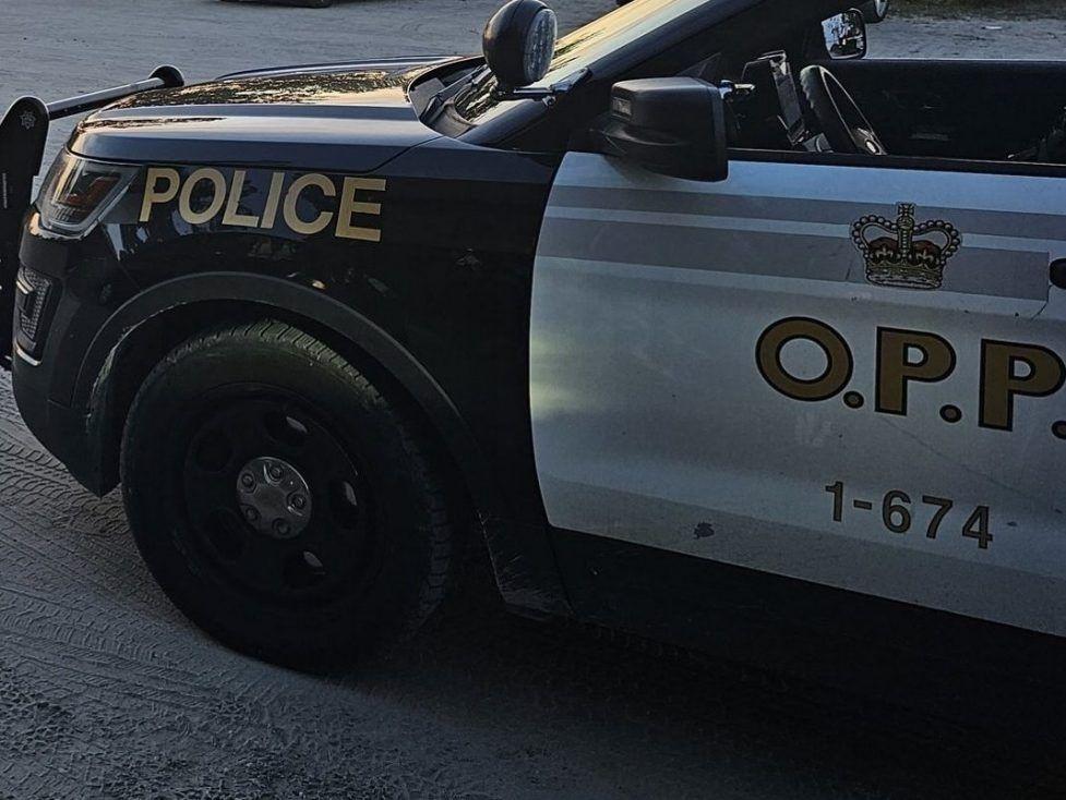 South Glengarry tractor crash leaves 69-year-old man dead ottawasun.com/news/local-new…