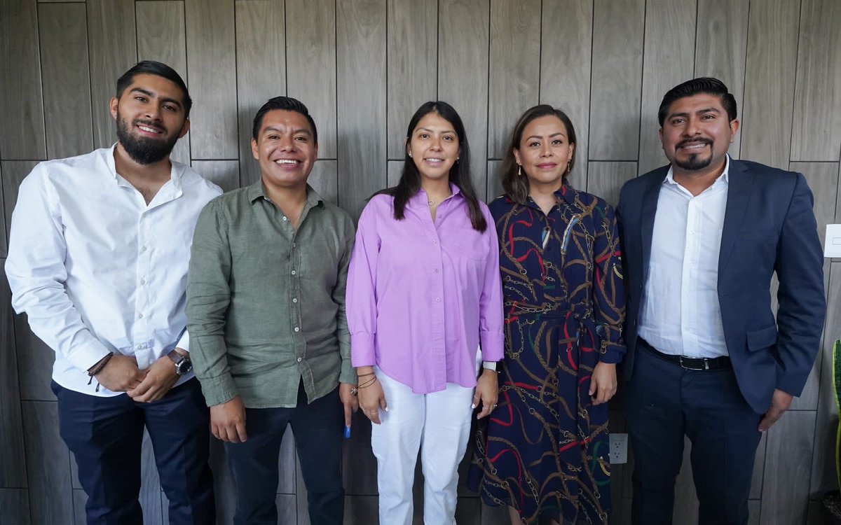 BenjaViverosOax's tweet photo. Agradezco la invitación de la asociación civil Punto de Encuentro para el Desarrollo y la organización “Juventudes con Visión”, por invitarme a participar en la conferencia “Participación de las Juventudes en el proceso Electoral 2024”. https://t.co/2eqORqqFYV