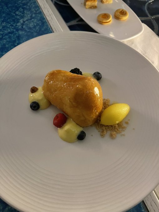 Felt like a Bond moment going out this far on the SUP, it took over one hour to reach the Faraglioni<a href="/tag/ad"class="tags"><span>#ad</span></a>