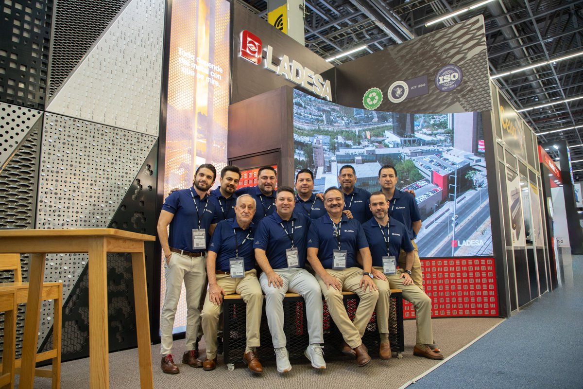 ladesamx's tweet photo. Aún tienes tiempo de visitarnos en @ExpoFerretera  este viernes y sábado, te esperamos en el stand #619.  

#LADESA #Expo #ExpoFerretera #GDL #MetalDesplegado #MetalPerforado #Metal #PartesMetalicas #ExpandiendoRelaciones #Arquitectura #Construcción #Proyecto https://t.co/WSVtDTL2XH