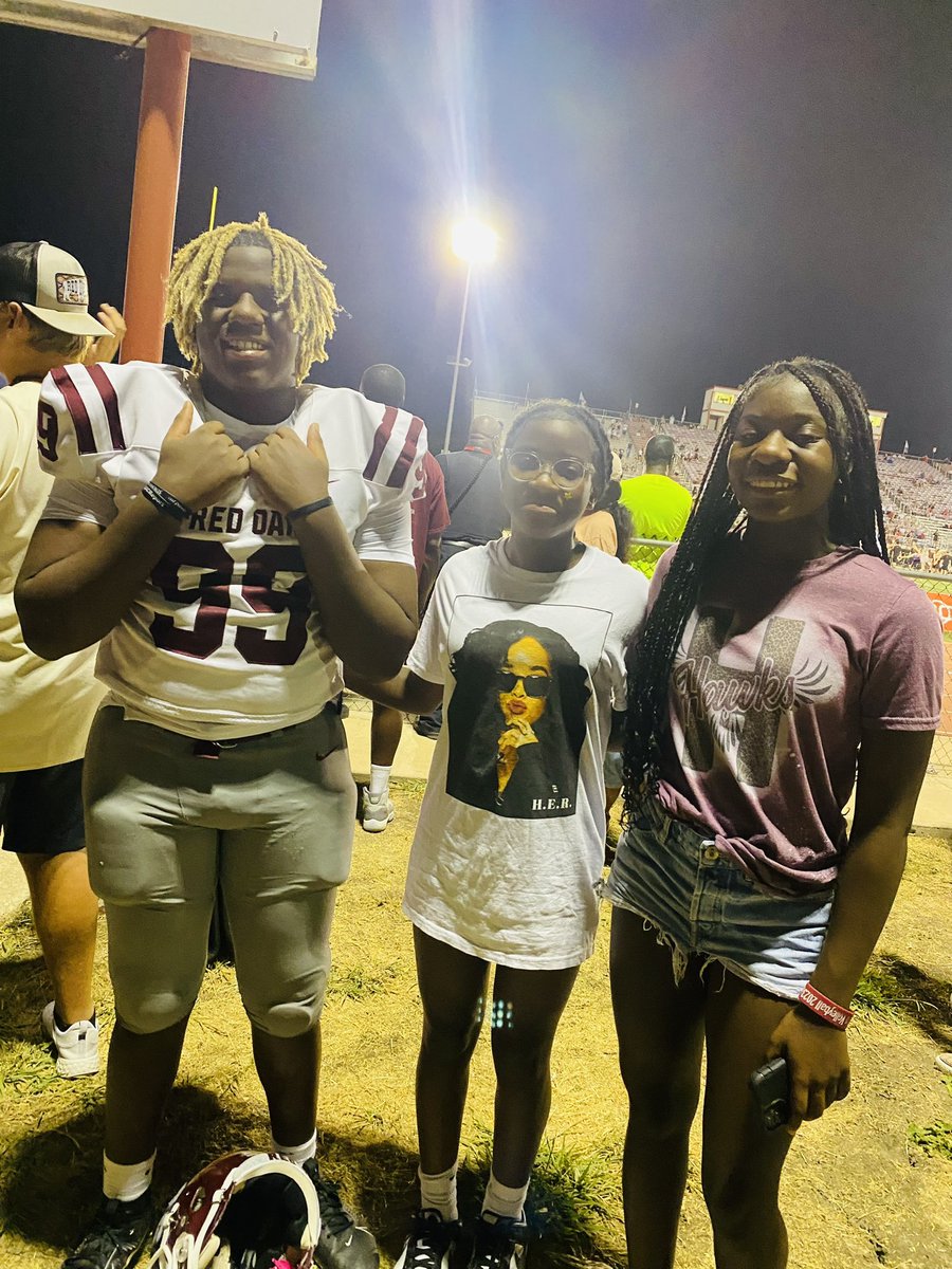 JFITZ_III's tweet photo. Thank you to my God-mom Michelle Carter, Red Oak Alumni for making the drive with my family to see RO upset Lake Belton last night ❗️
#classof2027 #freshmanszn
#whynotREDOAK https://t.co/v60hQg0lok