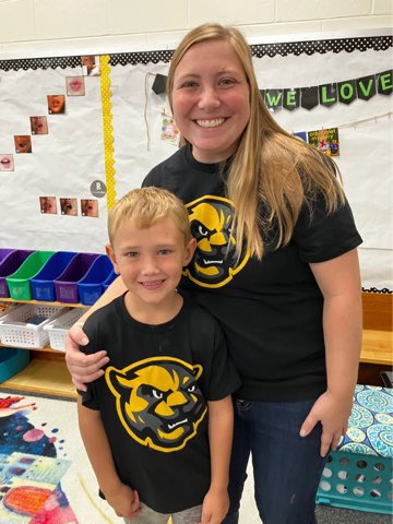 When your favorite Kindergartner is twinning with his favorite Kindergarten teacher! Friday smiles all around! <a href="/mrsbrownskclass/">Olivia Brown</a> #onechatham