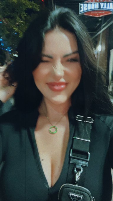 a photo collage of smiling katy ◡̈ https://t.co/MHHgsjy7A6