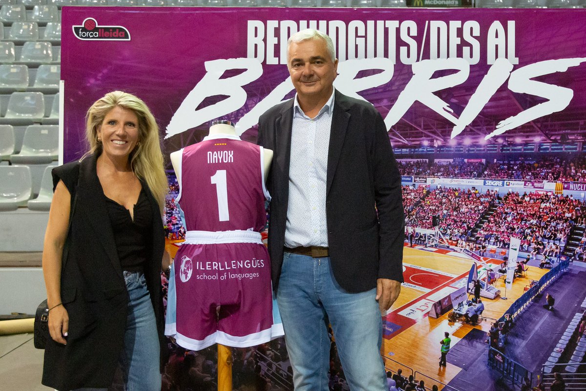 flleidabase's tweet photo. Un any més, agraïm a @NAYOX2000 per seguir com espònsor principal de la nostra base🙌🚙

Juntament amb el gran suport de @ilerllengues , #Obiols , @sic_24 i @bivid_telecom

SOM DE LLEIDA I DEL FORÇA

#base #forçalleida #esport #bàsquet https://t.co/iKVEq7YumA