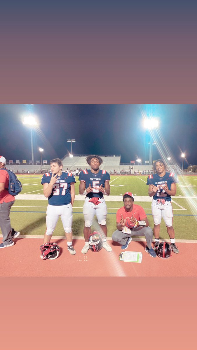CoachHHill's tweet photo. Great #TEAM WIN last night for the @CHSTitanNation ! 35 unanswered points in the 4th quarter to come up with the victory!! 💪🏾 My boys did Whatever Is Necessary to #compete and W.I.N 💯 The #backfield get’s Us PAID!! 🏈 #Cen10Strong 😈 https://t.co/EINVRjswGv
