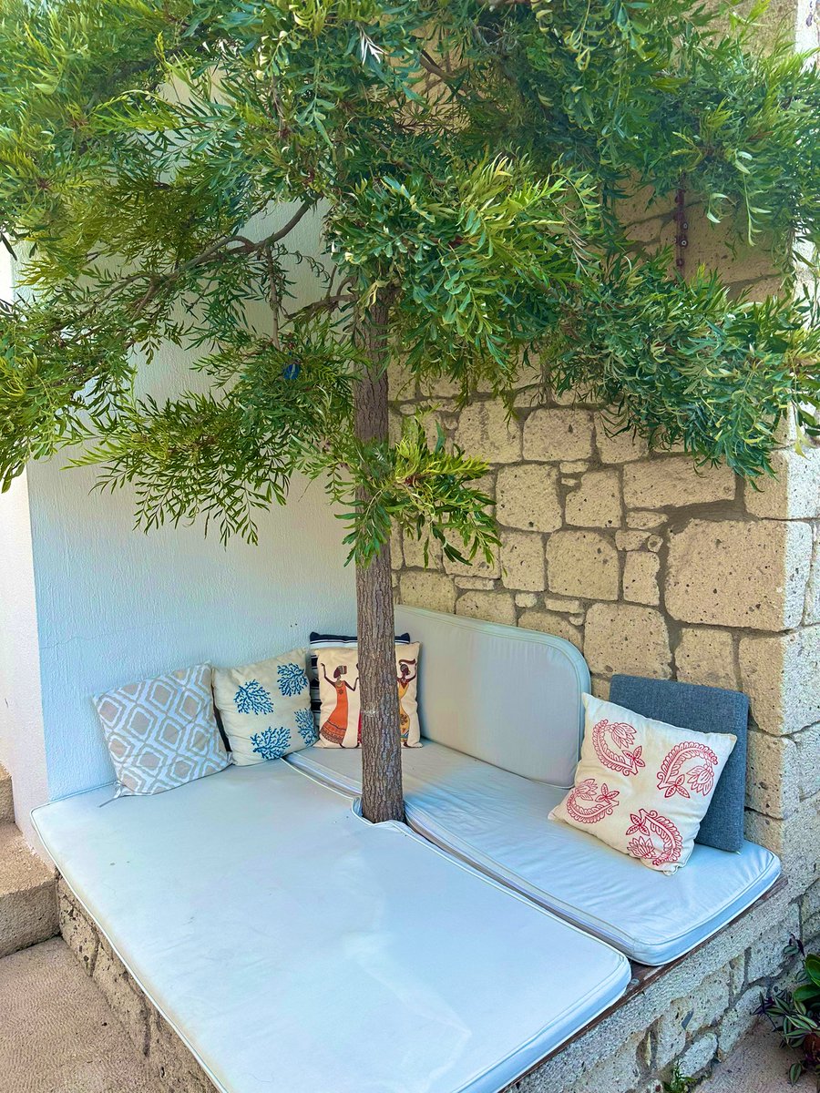 1 ay önce hayatım çok güzeldi 🥲