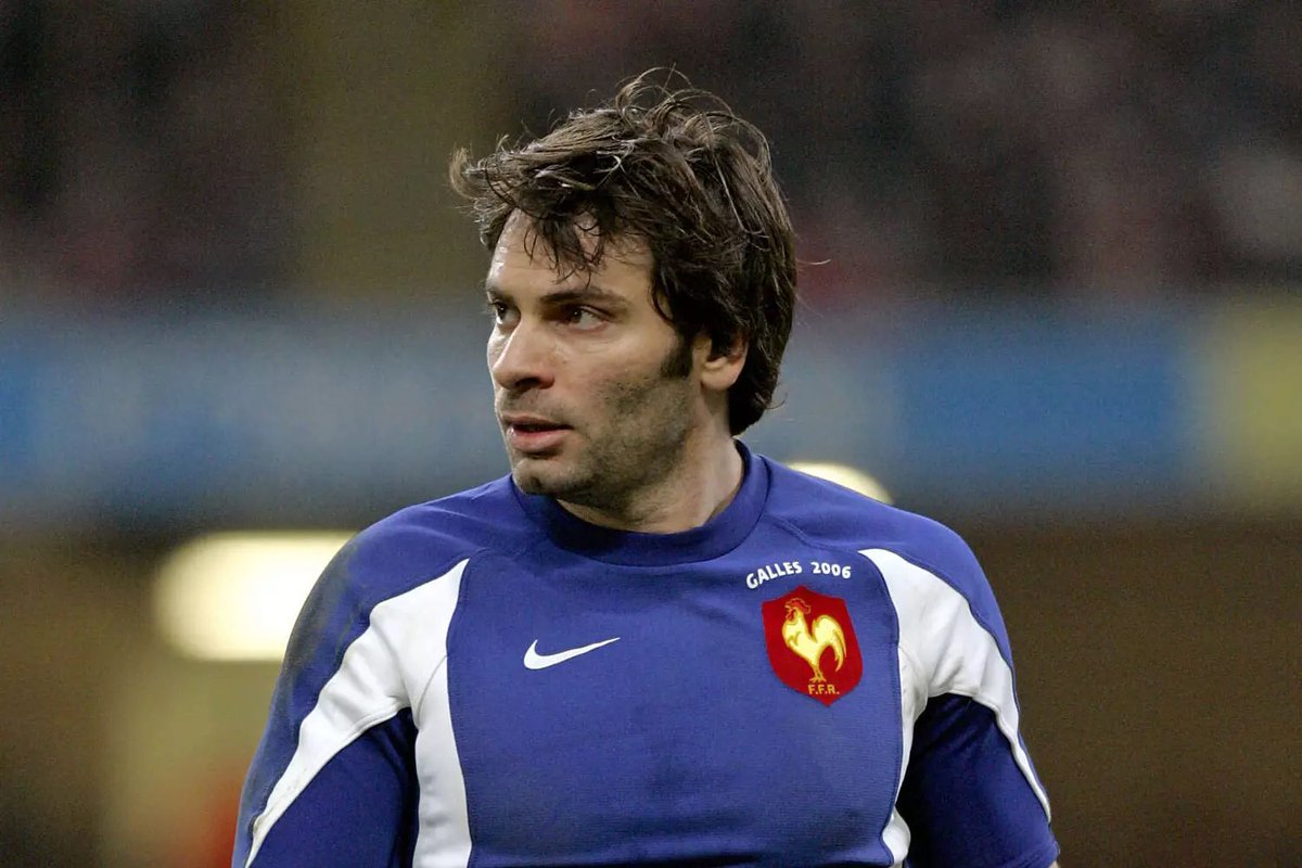 EdwigeTest's tweet image. #Coupedumondederugby2023 On ne t’oublie pas ❤️🖤 #Dominici