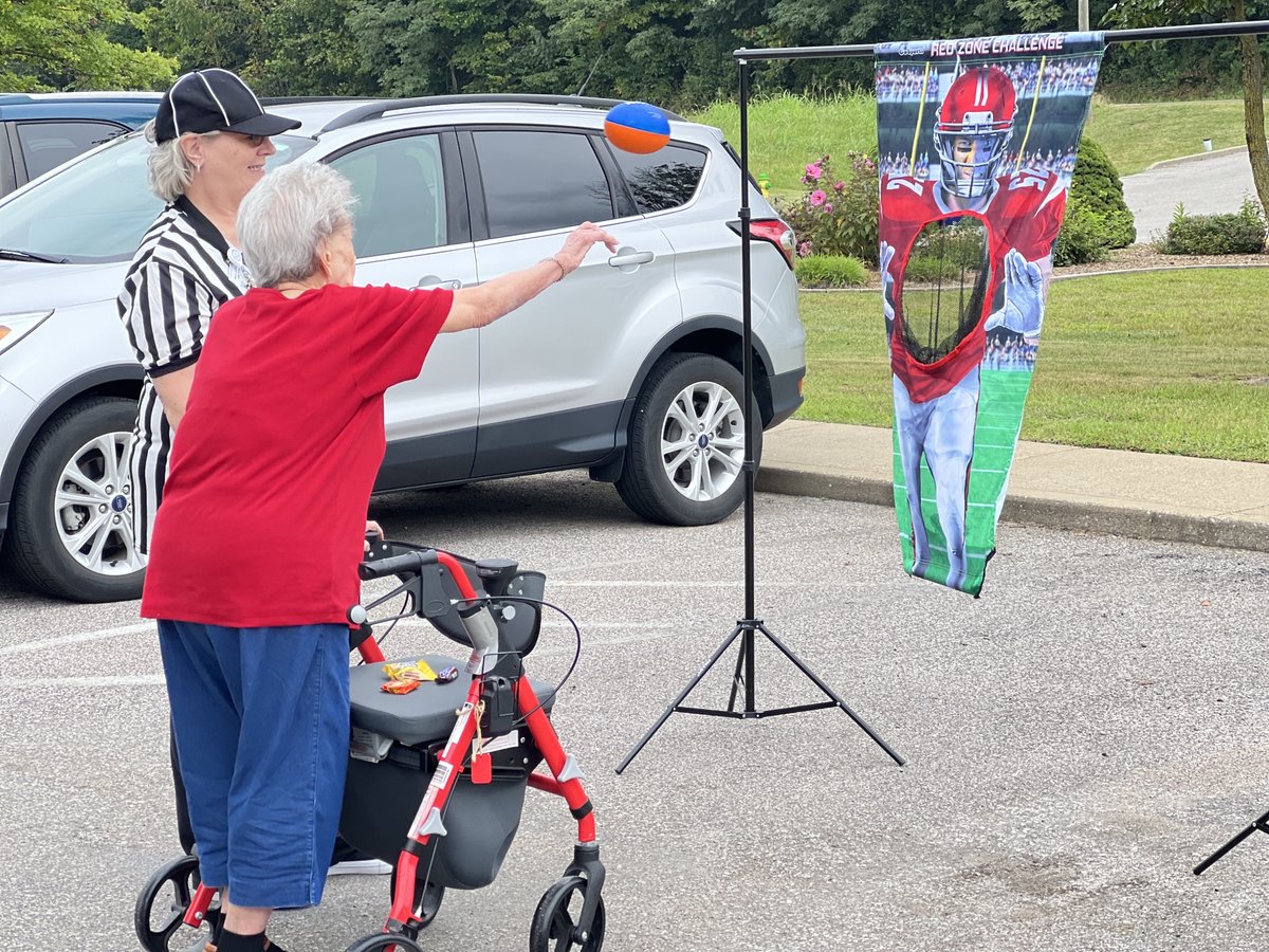 OakwoodHC's tweet photo. We are ready for the Resident Tailgate Party cookout, games plus Josh Merritt's performance.  #TrilogyTailgate #TrilgoyLiving https://t.co/sMMhGVDwVZ