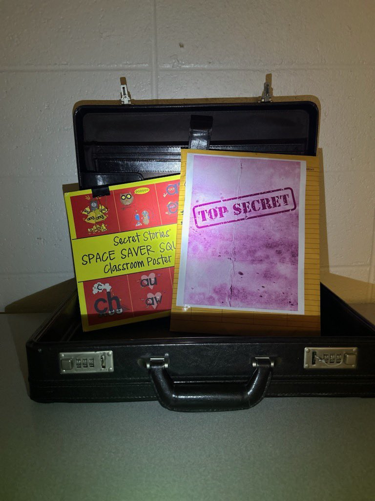 ms_mattina's tweet photo. Shh…top secret! The first Secret Story will be delivered to all K-2 classrooms in @ConnetquotCSD on Monday 9/11 🤫🕵🏼♂️📩🔎🕵🏿#secretstories #ConnetquotLEADS https://t.co/XJAjhBNUvG